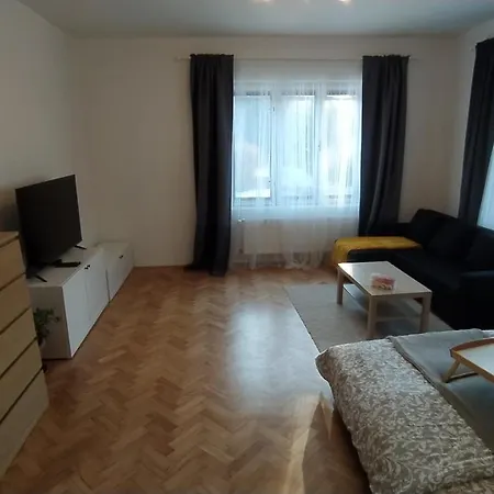 Διαμέρισμα Sik Nove Mesto na Morave